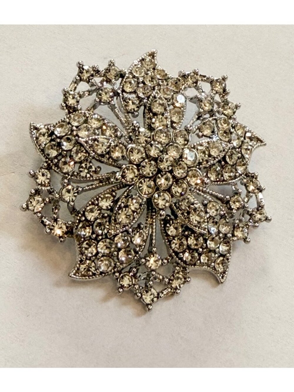 Vintage Rhinestone Crystal Floral Brooch Pin Silver-Tone 2-Inch Diameter